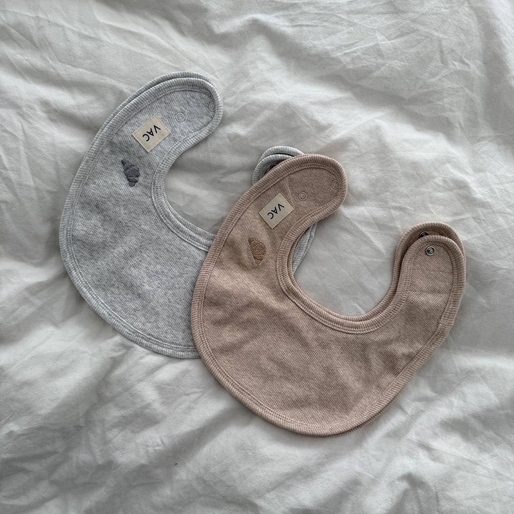 - Light grey melange