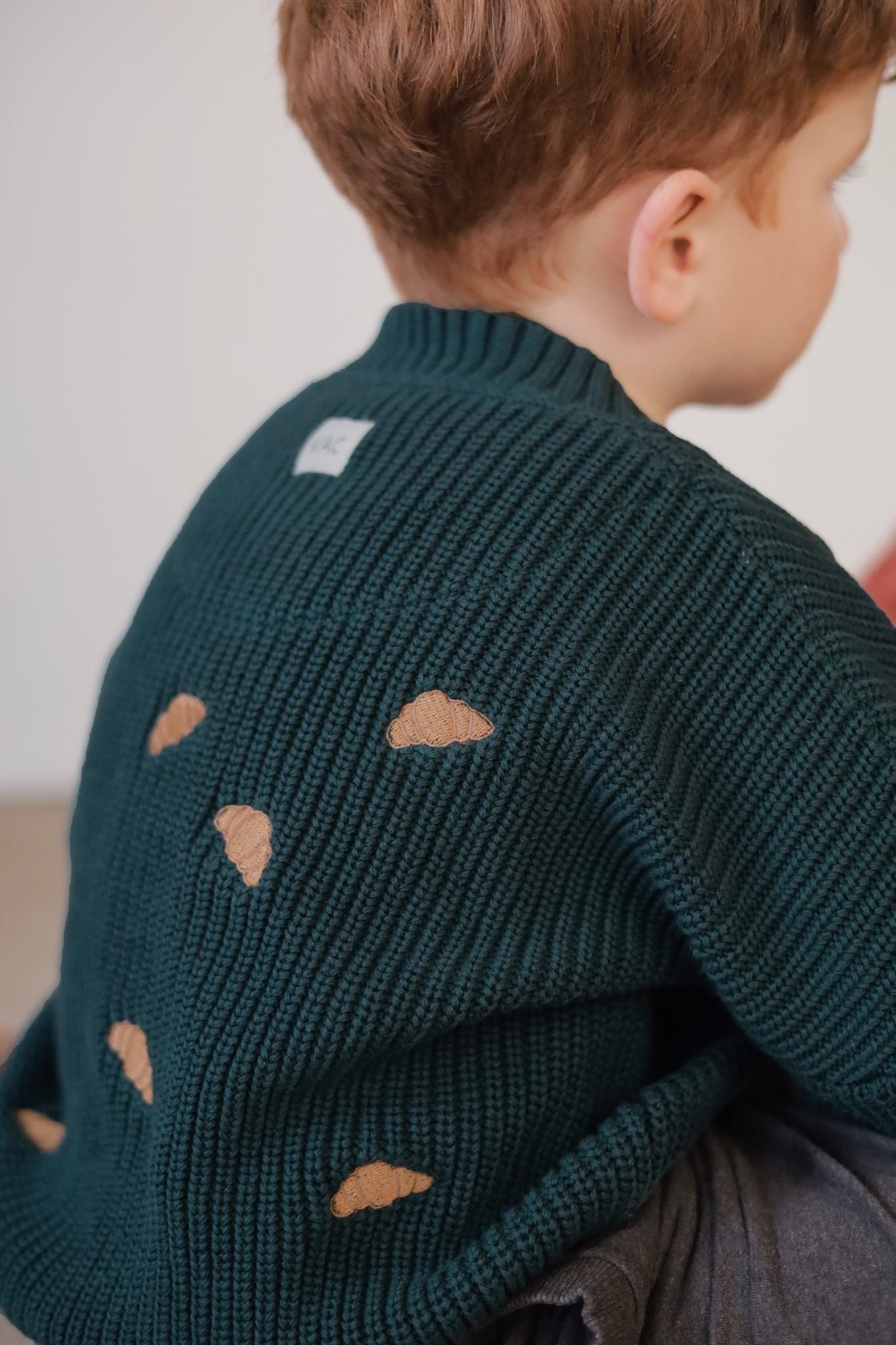  - deep green w. embroidered croissants